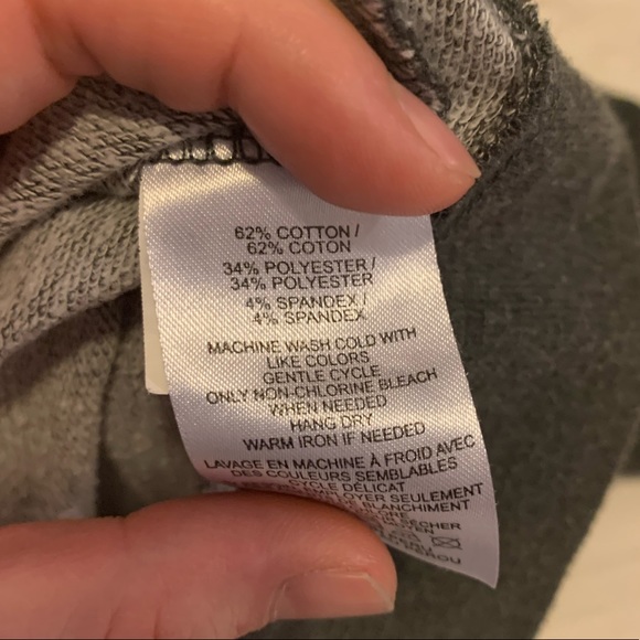 Mens UNTUCKit Casual Grey Crewneck - Picture 4 of 4